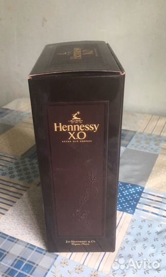 Картонная коробка от коньяка