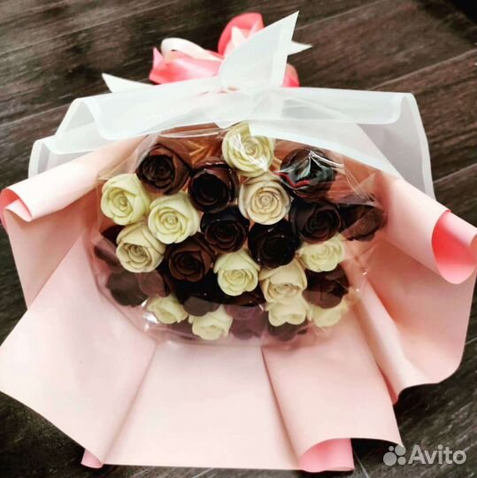 Букет розы из шоколада / клубника в шоколаде