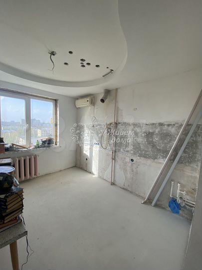 4-к. квартира, 95 м², 9/10 эт.