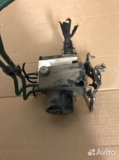 Блок ABS Peugeot 407 2.0HDI