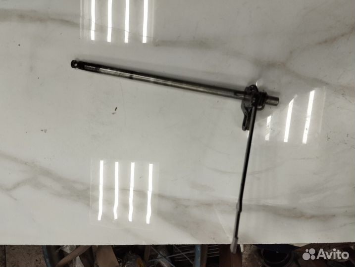 Вал переключения передач Honda VF750 Magna V45