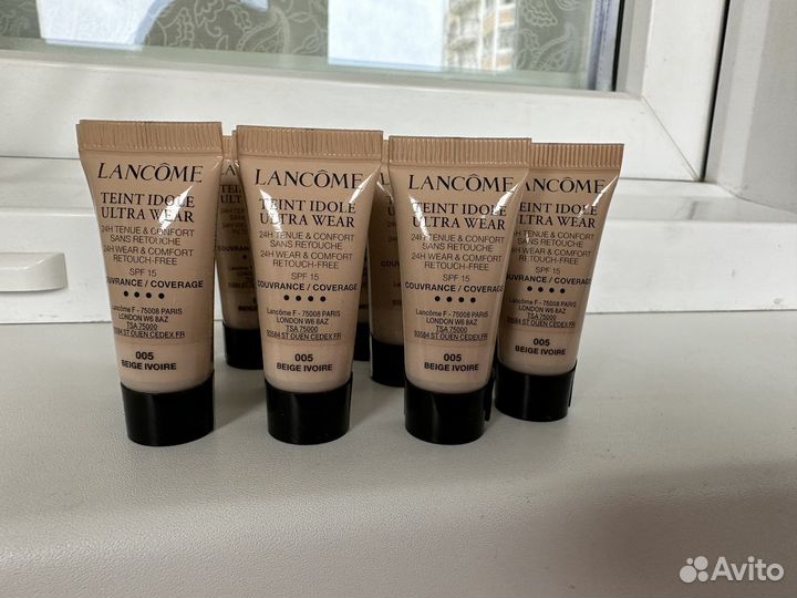 Тональный крем Lancôme teint idole ultra wear