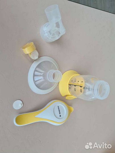 Молокоотсос medela ручной