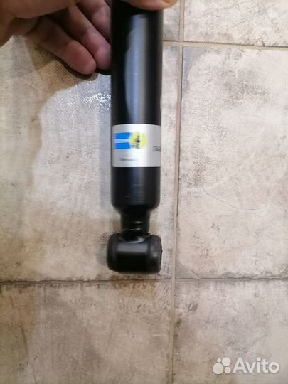 Стойка задняя Mercedes-Benz E-Class W210