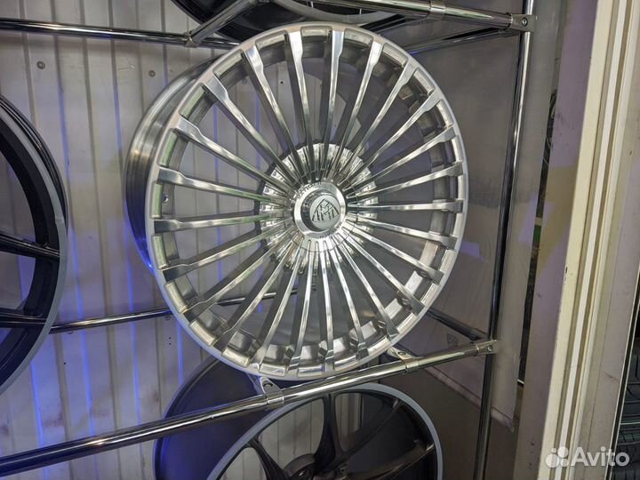 Кованные диски Mercedes-Maybach GLS R23