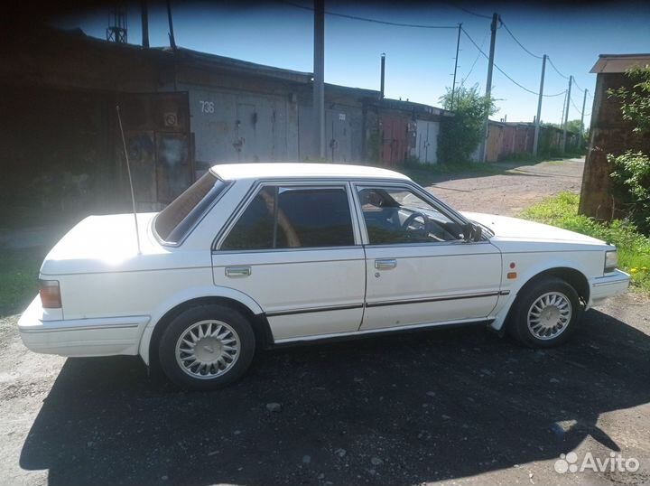 Nissan Bluebird 1.8 AT, 1986, 303 000 км