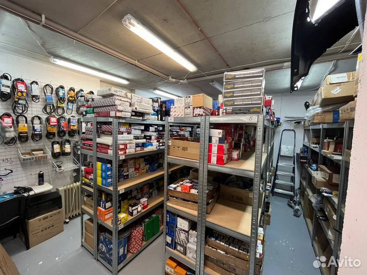 1357999 Насос гидроусилителя 7/20