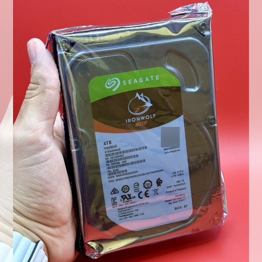 [ST4000VN008] 4тб Seagate Ironwolf