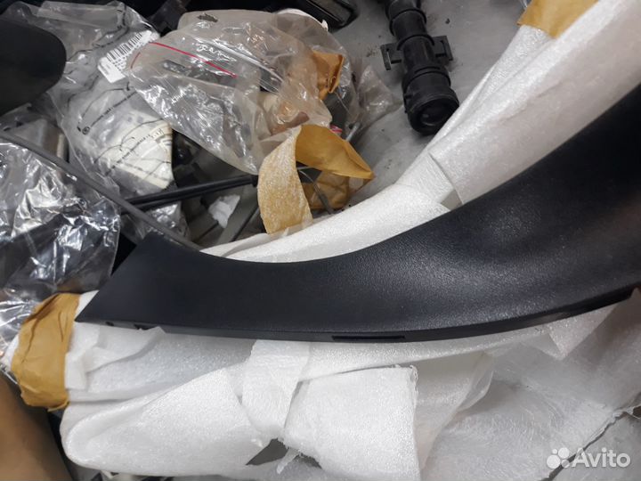 Пежо 308 накладка фонаря заднего Правая 07-15