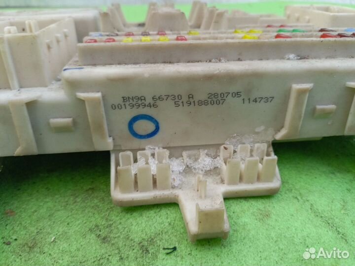 Блок предохранителей Mazda 3 bk рестайлинг