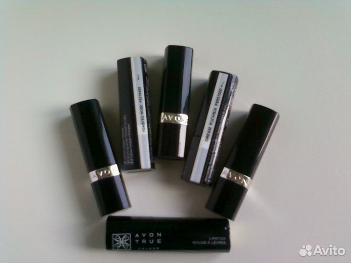 Помады avon