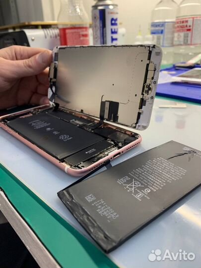 Замена аккумулятора iPhone/iPad/MacBook