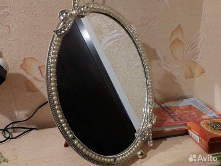 Зеркало настольное овальное