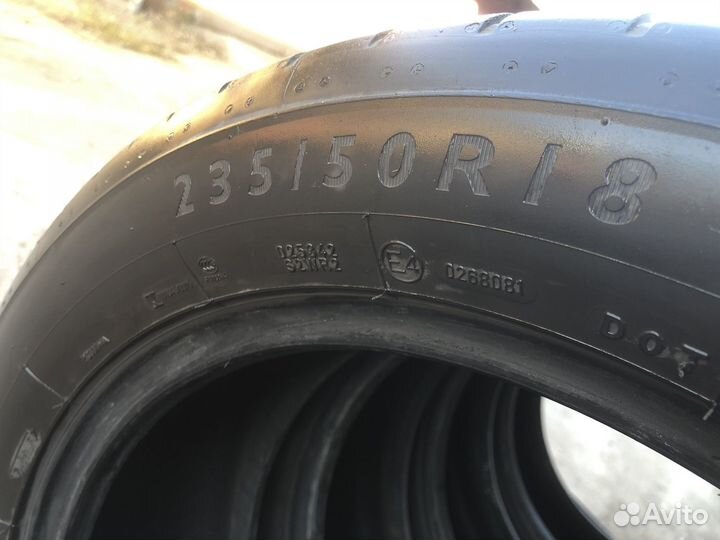 Dunlop SP Sport Maxx GT 235/50 R18