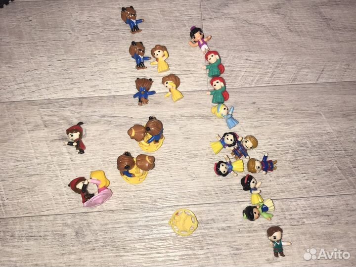 Коллекционные фигурки цена за лот