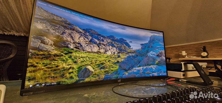 200hz HDR 35