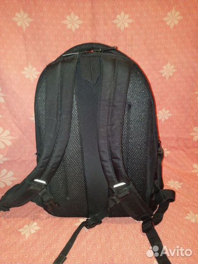 Рюкзак школьный