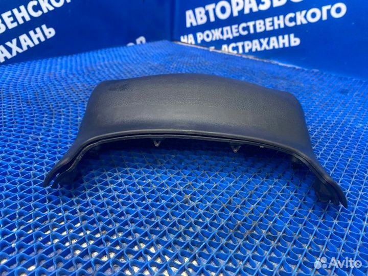 Кожух рулевой колонки Hyundai Solaris 1 хэтчбек