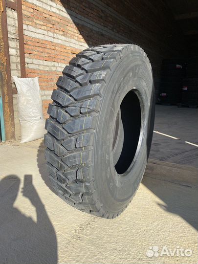 Шины грузовые 315/80R22.5 22PR roadstar 160/157D