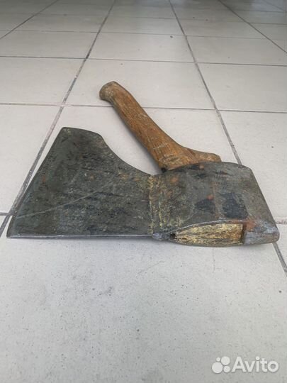 Топор для мяса кованый в отличном состояние