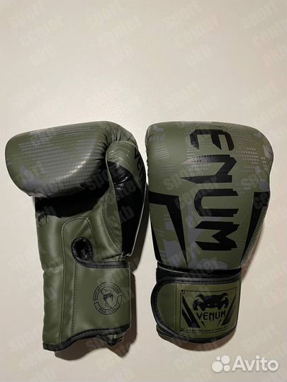 Боксерские перчатки venum