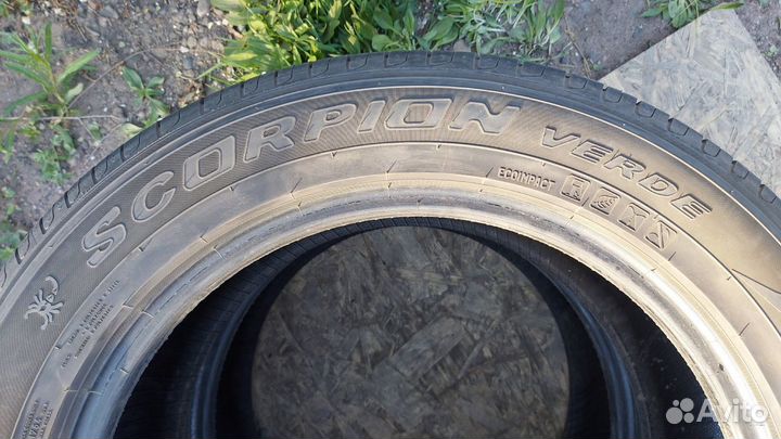 Pirelli 176A2 CE11 TL 235/55 R18