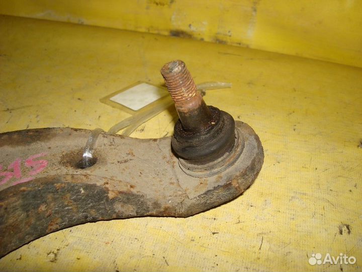 Рычаг Nissan Sunny FNB15 (Переднее Правое)