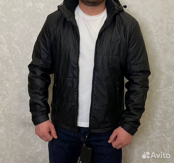 Демисезонные куртки Nike комфортные