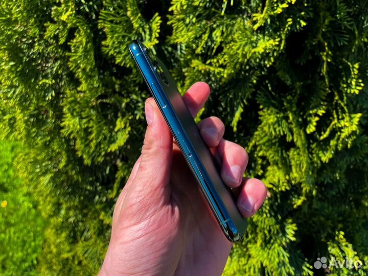 iPhone 11 Pro, 64 ГБ