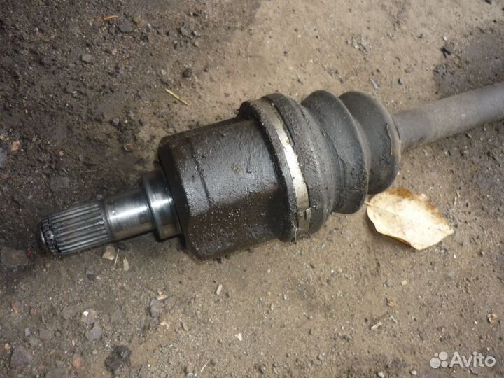 Привод правый hyundai elantra 3 XD