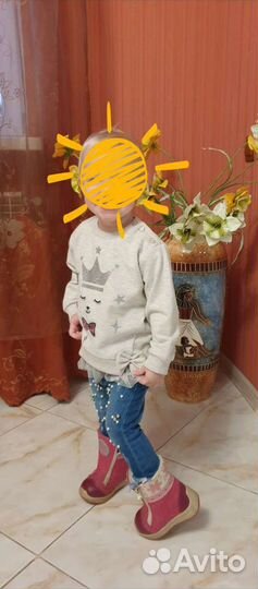 Толстовка и джинсы для девочки