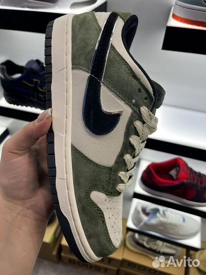 Кроссовки Nike Dunk