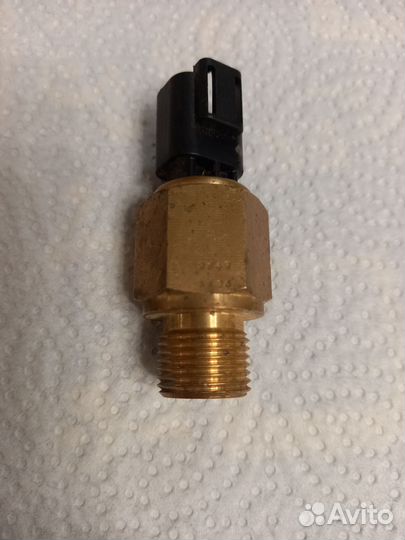 Датчик температуры Perkins