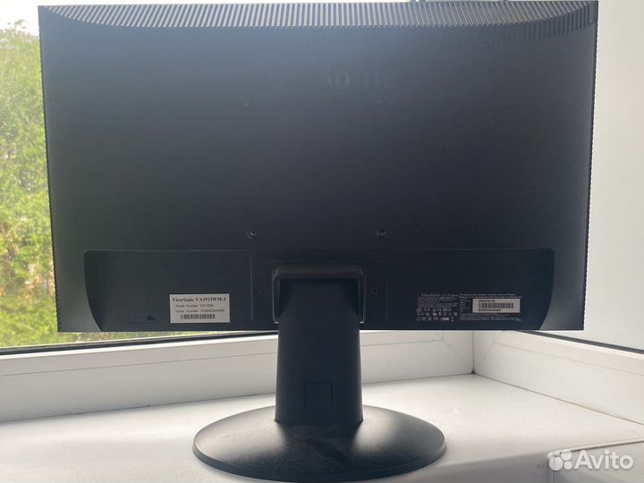 Продам монитор ViewSonic VA1913WM