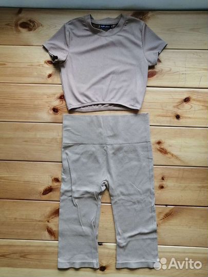 Спортивные костюмы женские. Листайте фото