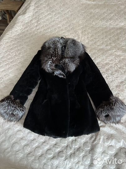 Натуральная шуба из чернобурки