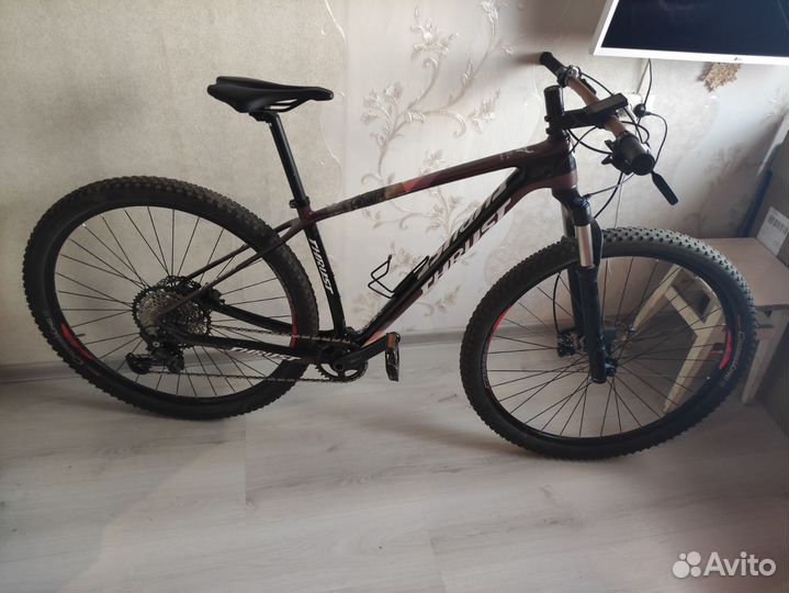 Горный велосипед 29 карбоновый
