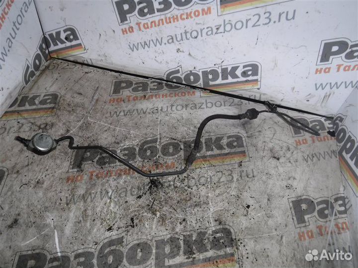 Трубка цилиндра сцепления Volkswagen Transporter