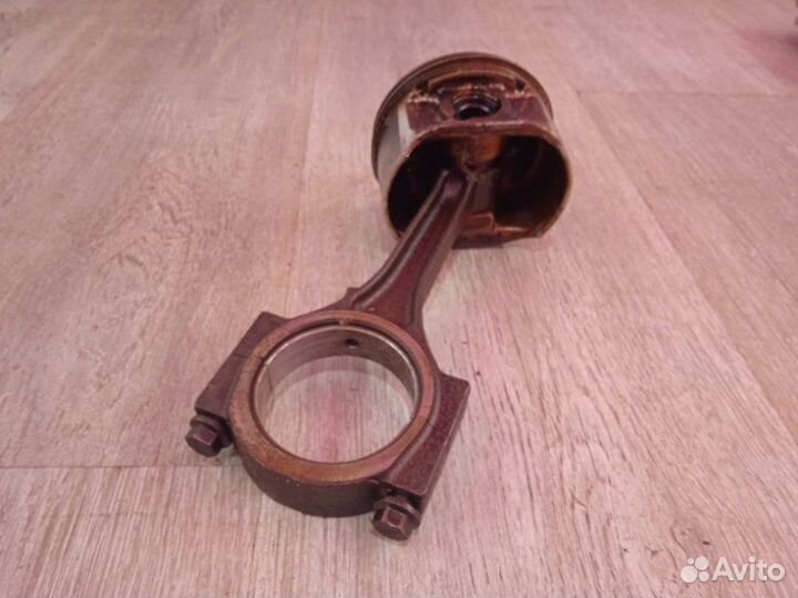 Поршень с шатуном Dodge Intrepid EER 1999