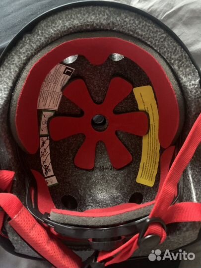 Шлем и защита