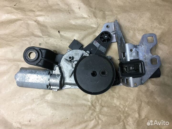 Моторчик заднего дворника BMW 5 Серии F11