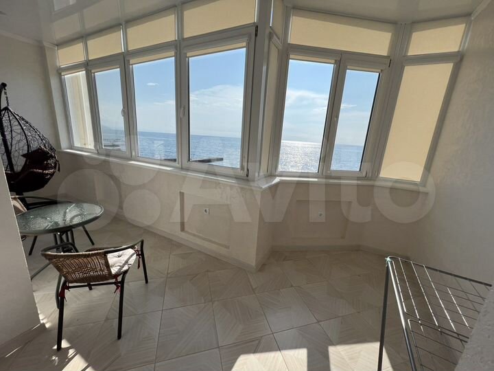 2-к. квартира, 70 м², 2/3 эт.