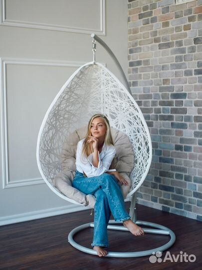 Плетеные столы, стулья, диваны, пуфы, кресла