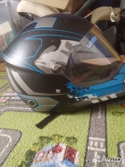 Мотоциклетный шлем