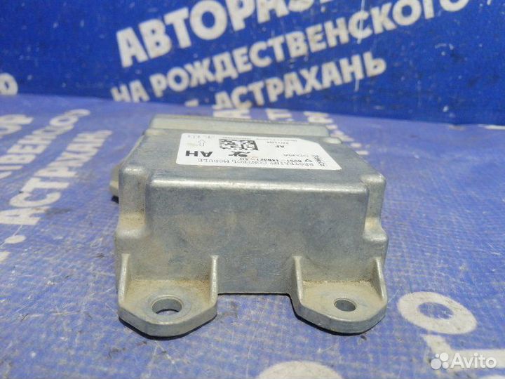 Блок управления airbag Ford Fiesta 6 купе 2010