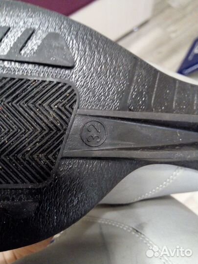 Лыжные ботинки 32 р