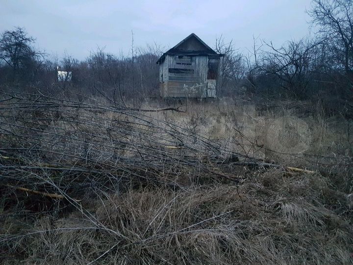 Дача 20 м² на участке 5 сот.