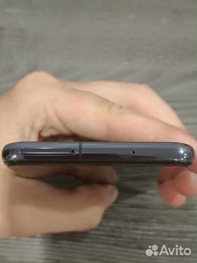 Телефон Samsung galaxy S10e 128Gb