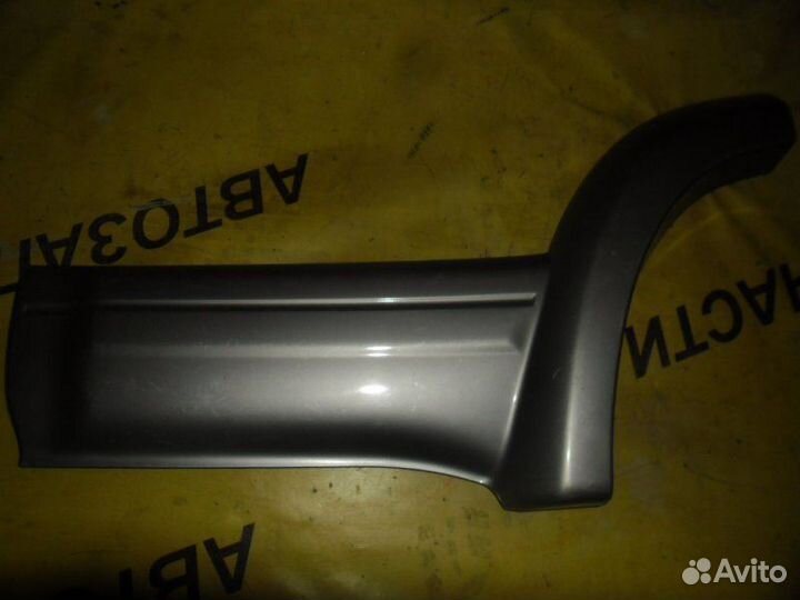 Накладка двери задняя левая Toyota Hilux Surf