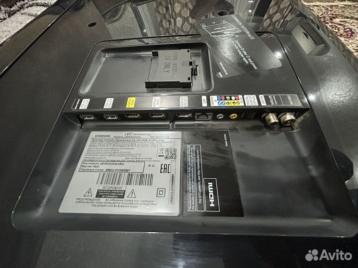 Телевизор samsung